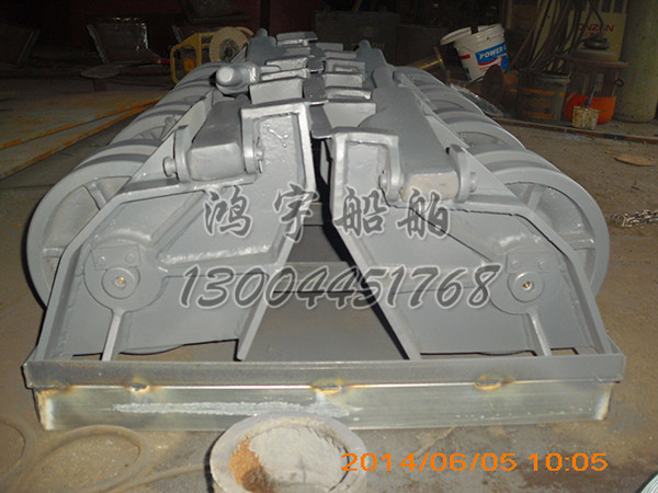 滚轮闸刀掣链器 (6)