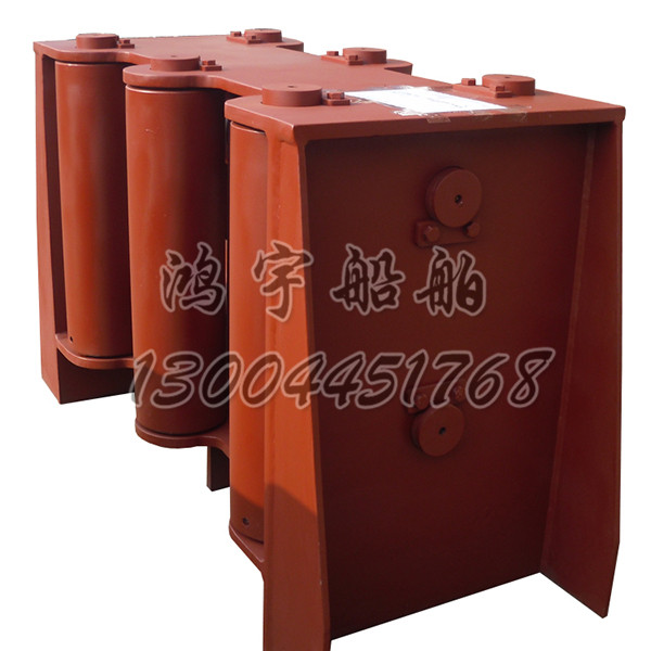 NP滚柱导缆器 (1)