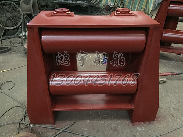 NP滚柱导缆器 (2)