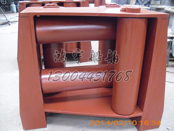 NP滚柱导缆器 (5)