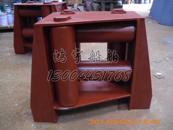 NP滚柱导缆器 (8)