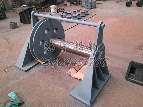 垂直滑轮导缆器